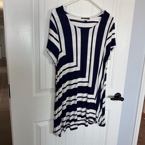 Cable  & gage short sleeve top